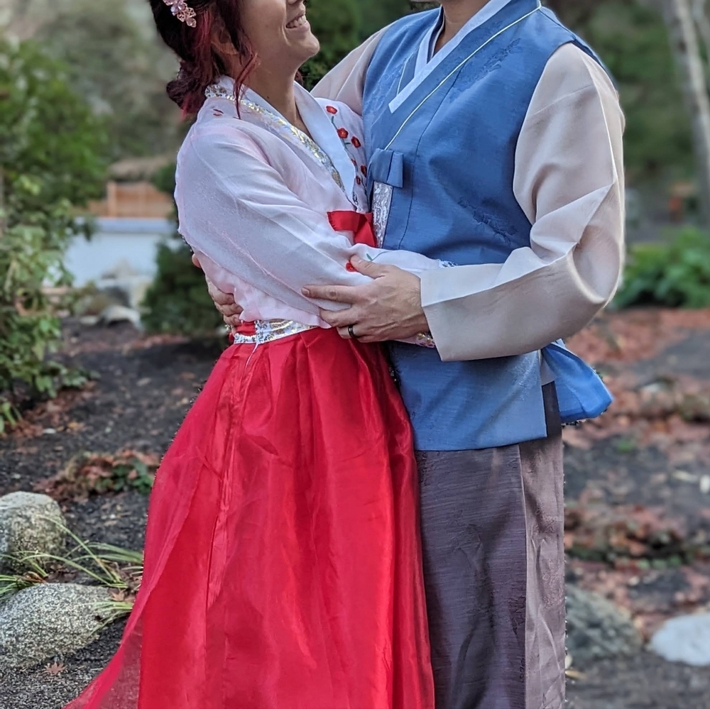 Hanbok Women Red And Pink Hanbok - Picture 9 of 9